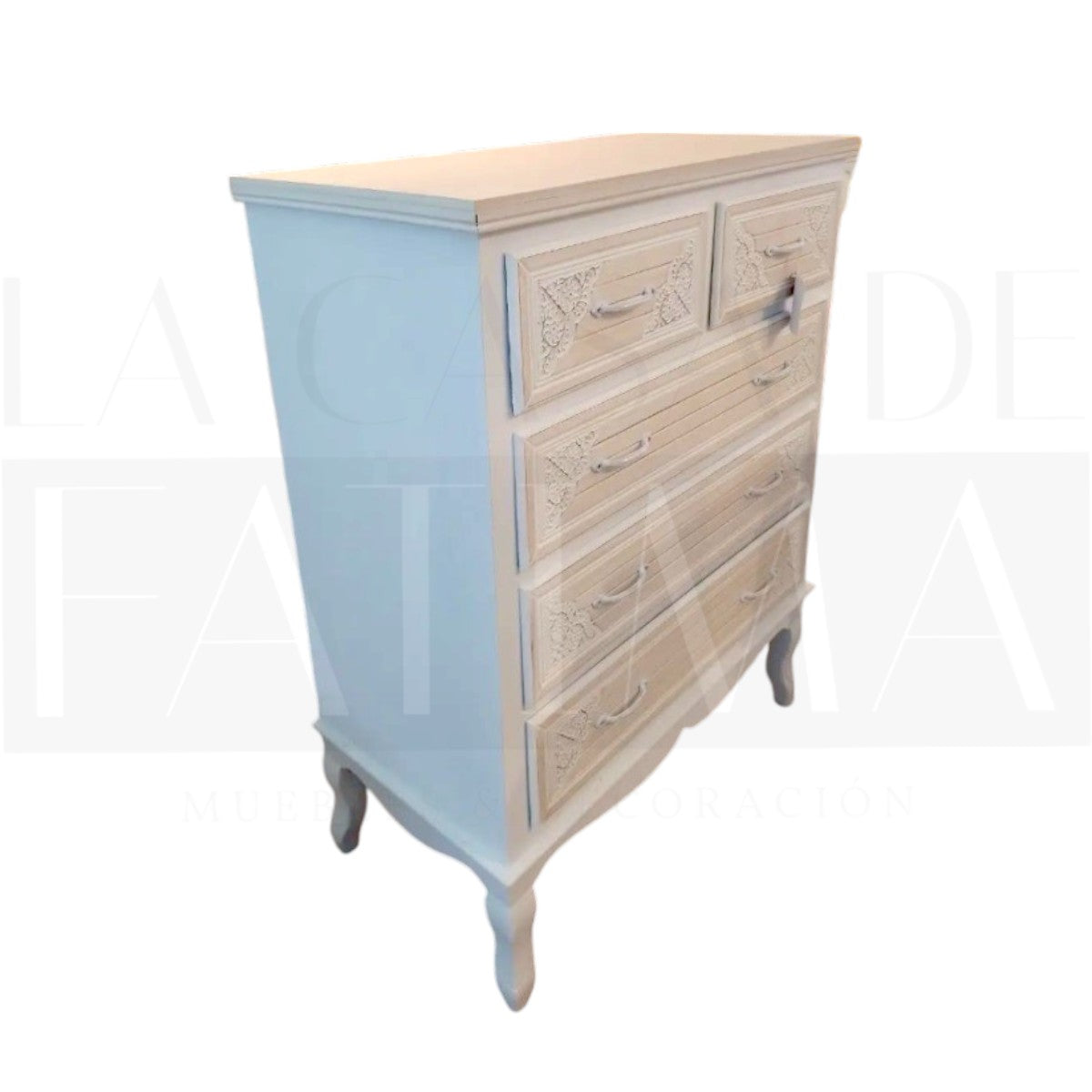 Cómoda Provenzal con Diseños Tallados