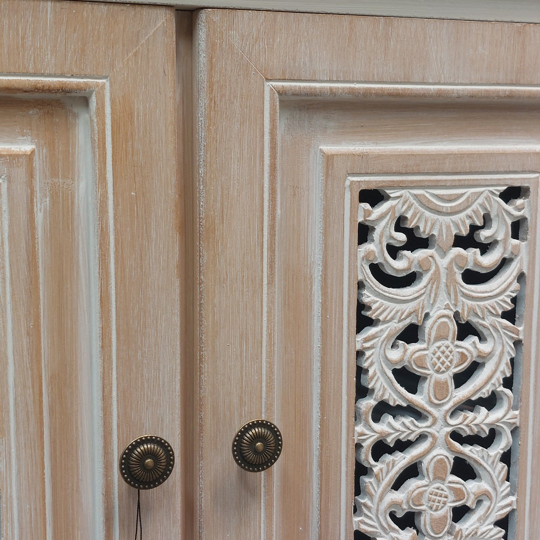 Buffet Vintage Tallado Rosé 2 Puertas