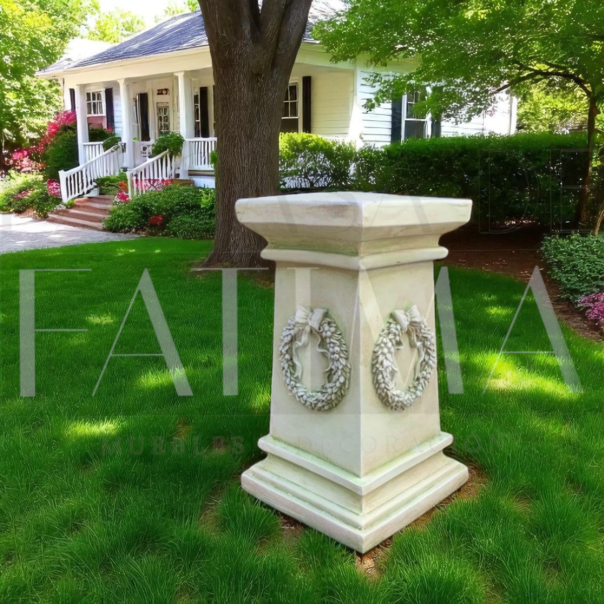 Figura Pedestal Romano