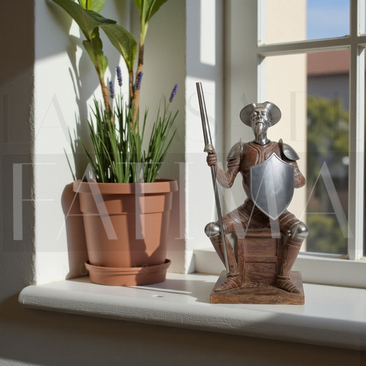 Figura de Quijote con Escudo y Lanza