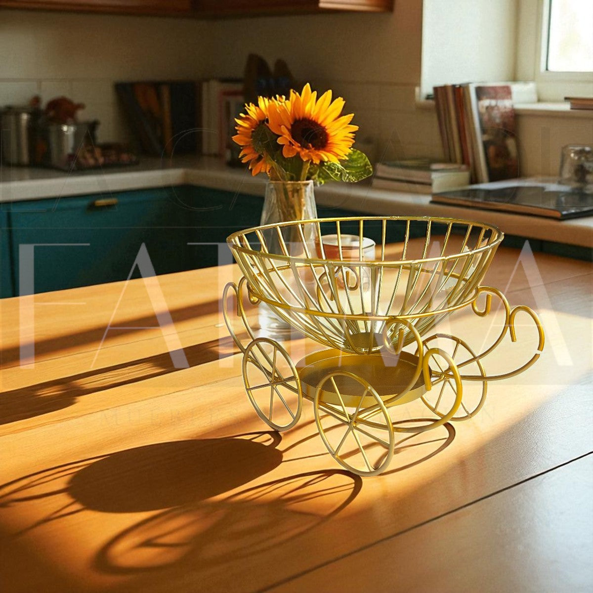 Cesta Carruaje Metálico Dorado
