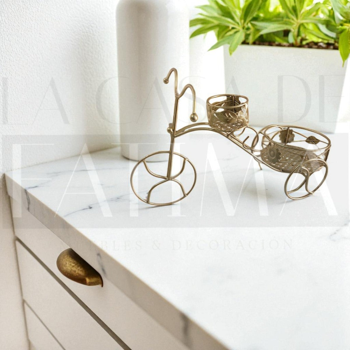 Porta Maceta Triciclo Dorado