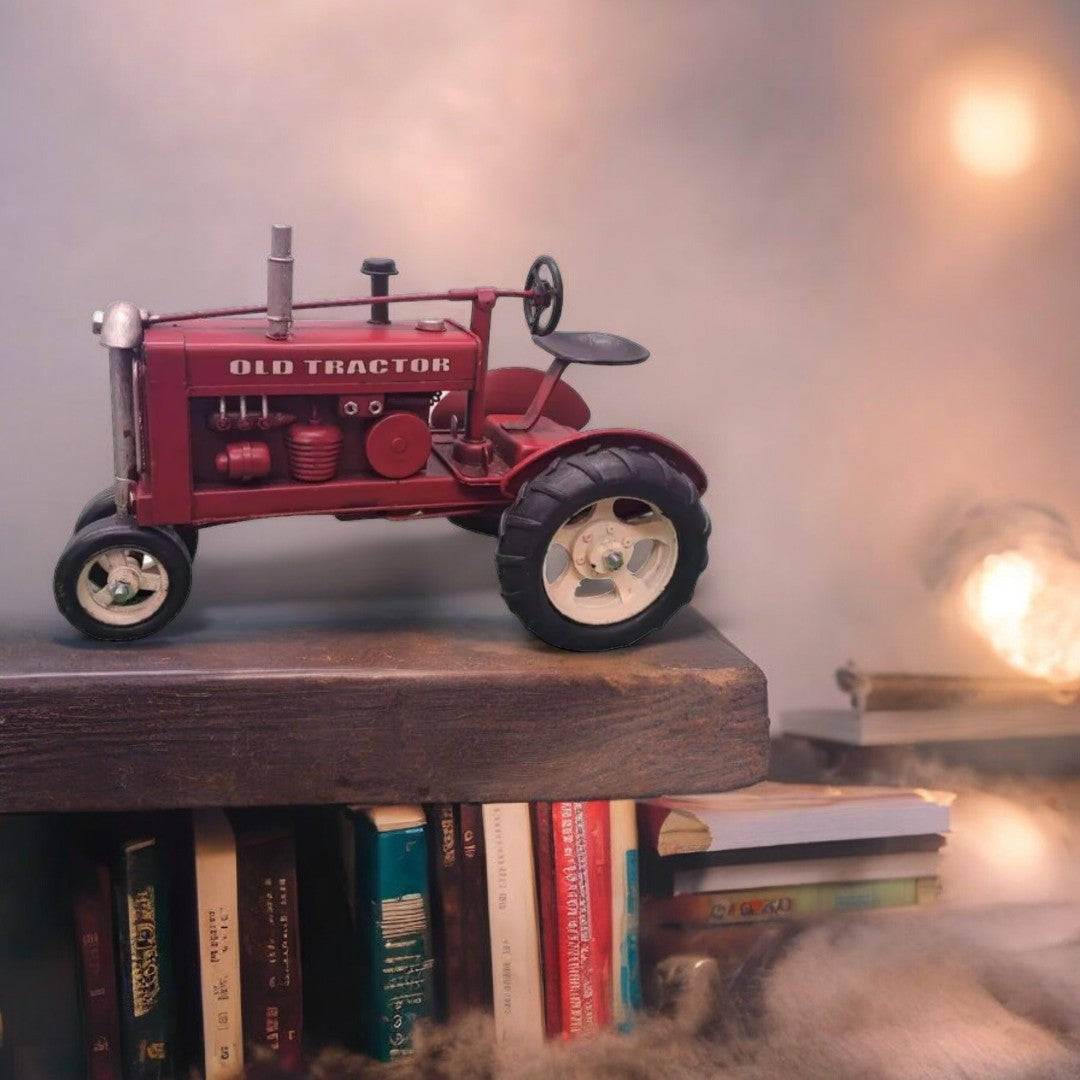 Figura Decorativa Tractor Rojo Antiguo