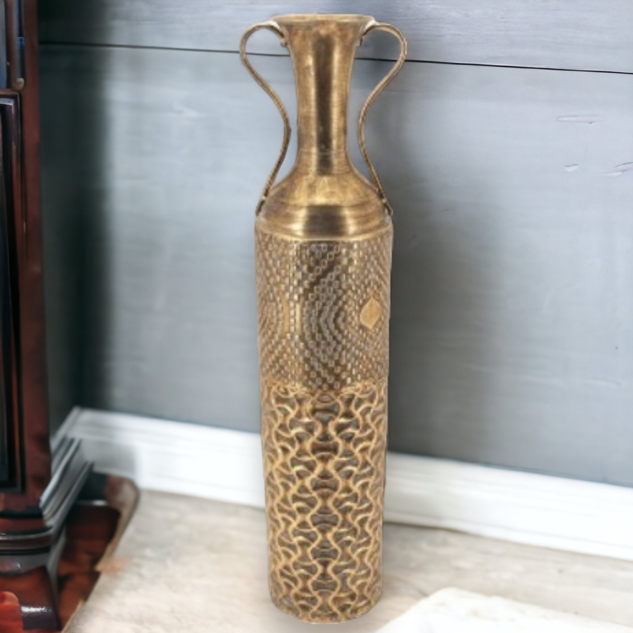 Jarrón Metálico Tubular color Bronce