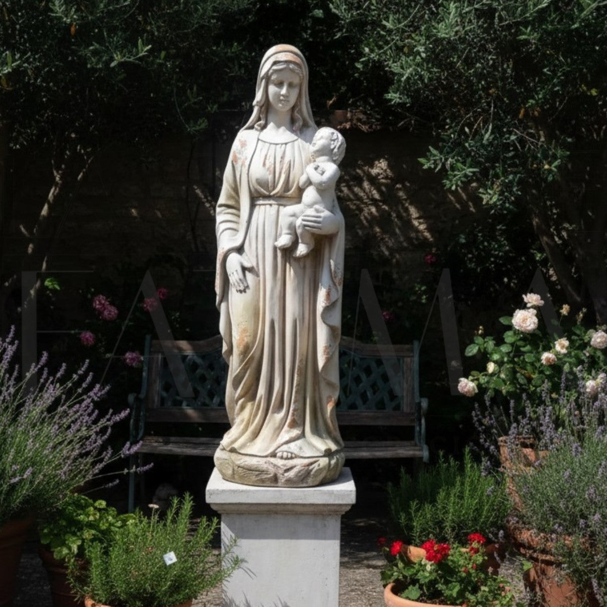 Figura Virgen María con Niño Jesús Vintage 94 cms.